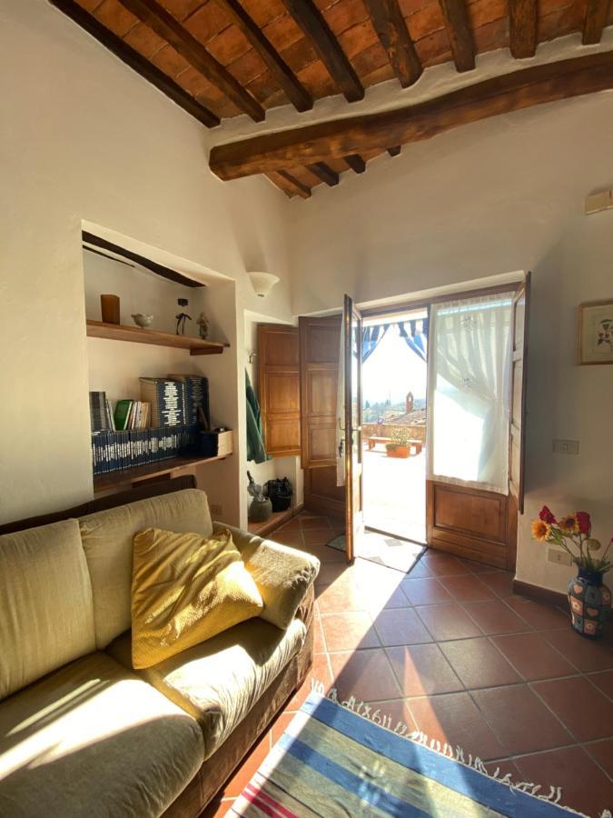 L'Angolodipetroio Apartment Luaran gambar