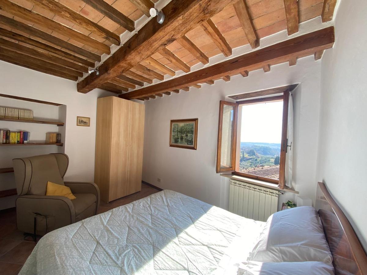 L'Angolodipetroio Apartment Luaran gambar