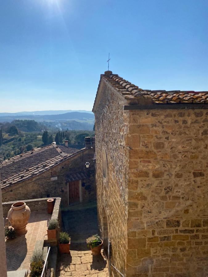 L'Angolodipetroio Apartment Luaran gambar